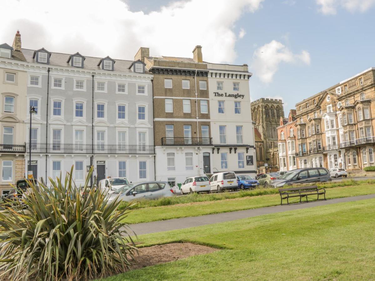 Foxton Penthouse * Whitby