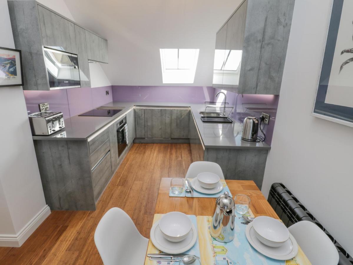 Foxton Penthouse Apartment Whitby